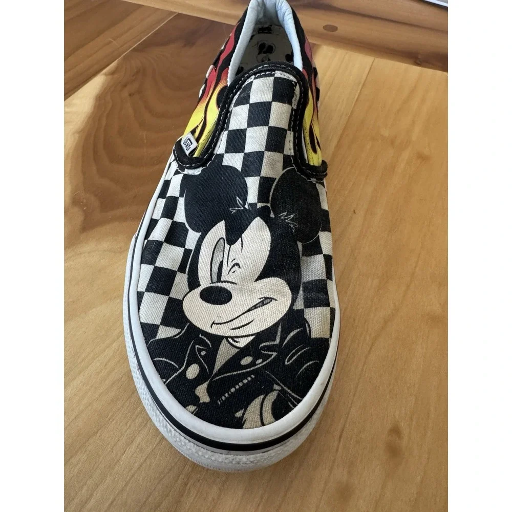 Vans X Disney Mickey & Minnie Sneaker Flames Slip On Classic Skate Kids Size 1.5